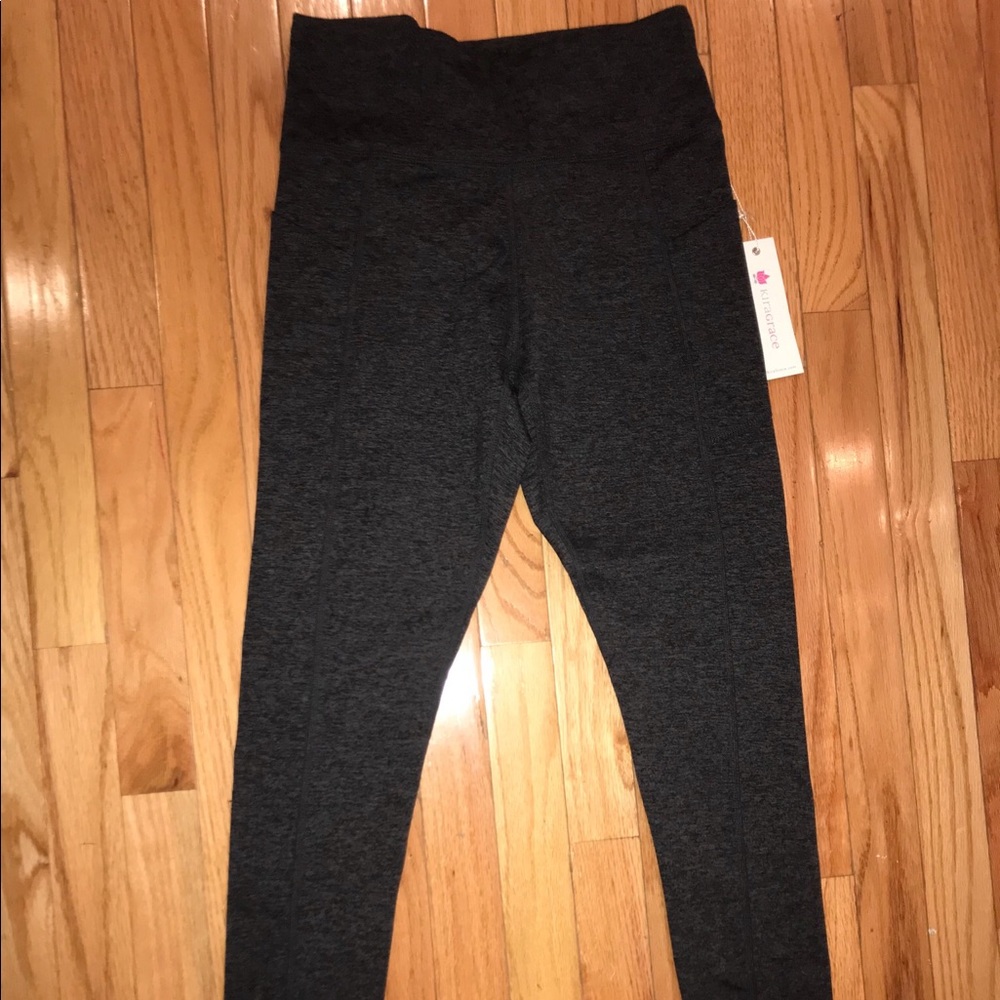 Kira Grace leggings